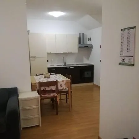 Casa Gialla Trente